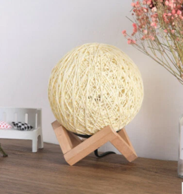 Luz Nocturna LED Globo Ratán Bola Lámpara Regulable con Base de Madera (Interruptor de Botón) Foto 1 de 4