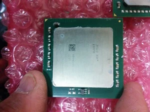 604 Socket CPU 64-bit Intel® Xeon® 2.80E GHz, 1M Cache, 800MHz FSB SL7TB - Picture 1 of 2