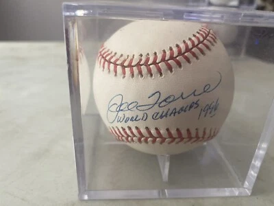 Joe Torre 1996 Signed Baseball - Image 1 of 4
