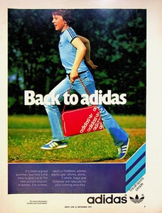 1977 Adidas Zapatos y Regreso a la Escuela Deporte Gimnasio Bolsa De Colección Estampado Anuncio Deportivo Gente - Imagen 1 de 1