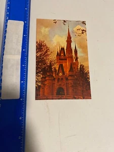 AK Walt Disney World Aschenputtels Schloss in der Dämmerung 52A-325B - Bild 1 von 2