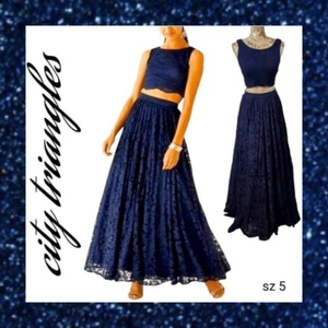 Formelles dunkelblaues Spitzen 2-teiliges bauchfreies Oberteil voller Maxirock Kleid langes Kleid Designer - Bild 1 von 15