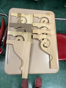 Assortment of wood brackets various styles and colors total of 8 - Picture 1 of 1