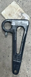 Kenworth, Clutch Control Bell Crank, Part# K037-158 - Picture 1 of 1
