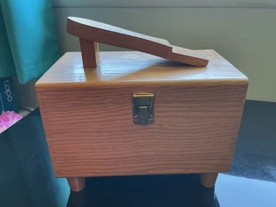 Caja de limpieza de zapatos vintage con suministros (sin marca) Foto 1 de 4