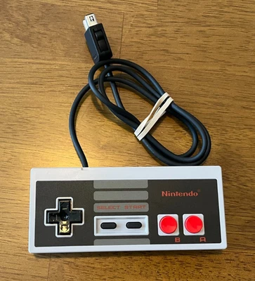 Mando Nintendo NES Classic Edition Mini OEM - Gris (CLV-002) Foto 1 de 2