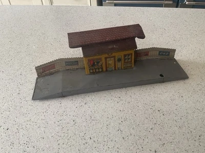 Bing Deutscher Spur O oder ähnlicher Weißblechbahnhof Vorkrieg Lot2 - Bild 1 von 4