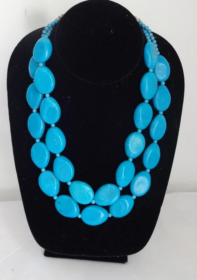 Bonito collar de 2 filas vintage grandes cuentas turquesa simuladas moda lucite Foto 1 de 1