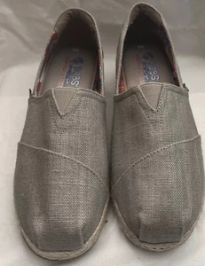 Bobs Memory Foam Women’s Slip on Tan Size 9 - Picture 1 of 11
