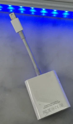 Genuine Apple A1307 Mini Display Port Thunderbolt to VGA Adapter A1307 #235 - Image 1 of 3