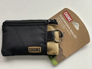 Chums Compact Surfshorts Wallet w/ Key Ring, 2 Zipper Pockets, ID Window - Picture 1 of 3