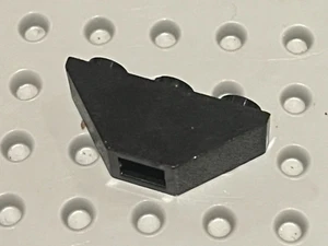 1 x Lego schwarzer Hangstein Ref 2341 / Set 6054 6081 6048 5988 5938 5978 5550... - Bild 1 von 1