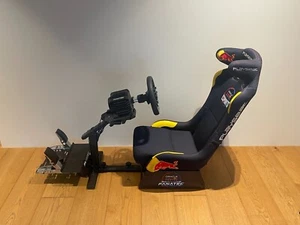Fanatec Gran Turismo DD Pro 5 Nm with Red Bull Playseat - Picture 1 of 5