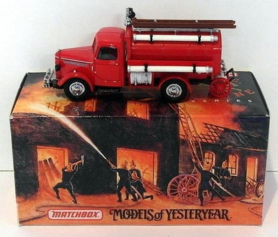 Matchbox 1/43 Scale Diecast YFE04 - 1939 Bedford Tanker - Image 1 of 2