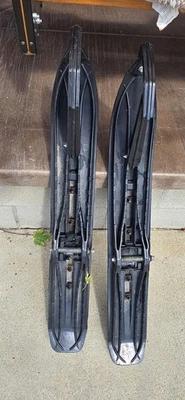 Esquís izquierdo derecho Arctic Cat M8000 2014 M8000 Sno Pro M6000 Foto 1 de 4