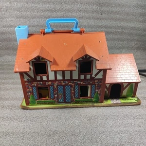 Vintage 1980 Fisher Price Little People Family Tudor House #952 USA ohne Zubehör - Bild 1 von 10