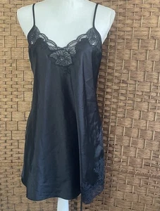 Vtg Natori Classics / Bergdorf Goodman Saks Black Lace Slip Nightgown S Gown - Picture 1 of 10