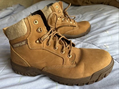 CATerpillar P91009 Tess Woman Size 9W Wide Steel Toe Slip-Resist Work Boots Brn - Image 1 of 4