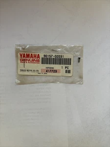 90157-02031 Yamaha Screw - Picture 1 of 2