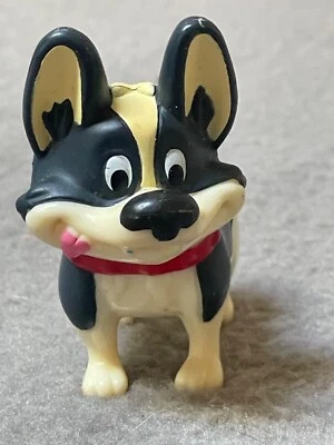 Figura Mattel Mike The Knight Yap The Dog 2012 Foto 1 de 4