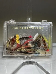 Vintage Lot Fliegenfischen 26 Fliegen ~ sortiert ~ Dan Bailey Livingston Montana (A) - Bild 1 von 6