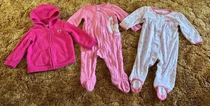 Baby Mädchen Größe 6 Monate 3er Set ein Hoodie mit durchgehendem Reißverschluss & zweifüßige Bodys - Bild 1 von 6