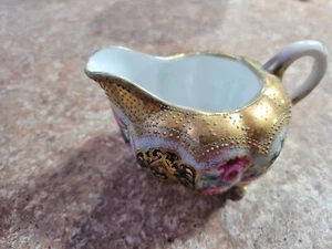 Crema giapponese vintage dipinta a mano floreale - Foto 1 di 4