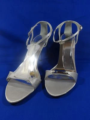 NEW Special Occasions by Saugus Shoe KAYLA 550 Silver Satin T-Strap Sandal 11B - Image 1 of 4