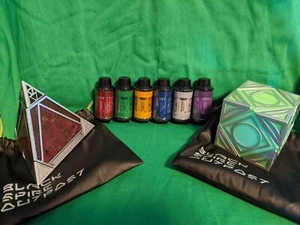 Pacchetto Disney Star Wars Galaxy's Edge Sith e Jedi Holocron 6 Kyber Crystal 2.0 - Foto 1 di 1