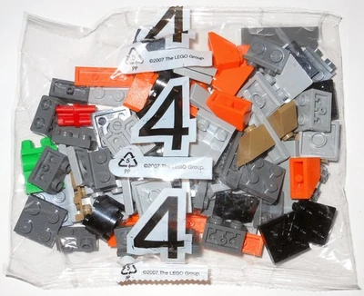 LEGO 76052 Batman Classic TV Series Batcave: NEW SEALED BAG #4 ONLY Riddler legs - Image 1 of 2