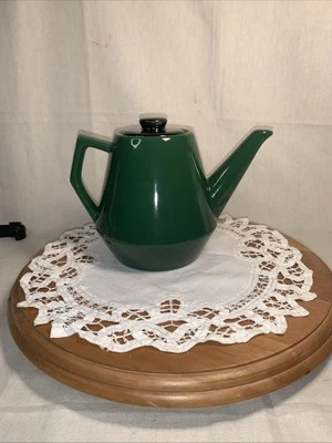 Tetera Bauer verde vintage con tapa negra Foto 1 de 2