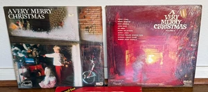 A Very Merry Christmas Volume 5 1971 & Vol 8 VIII 1974 Vinyl 12'' Bing Crosby  - Picture 1 of 10