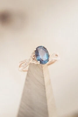 1.2ct Oval Cut Natural London Blue Topaz & Diamond 100% 14k SOLID Rose Gold Ring - Image 1 of 4