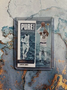 PANINI NBA HOOPS 21/22 - PURE PLAYERS - LEBRON JAMES - LA LAKERS - #4 - Bild 1 von 2