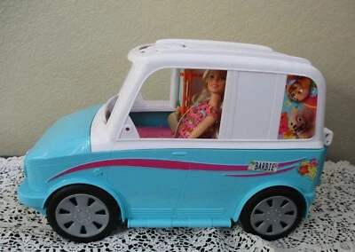 Barbie Ultimate Puppy Mobile Camper Van Lots of Accessories & Barbie & Ken Dolls - Image 1 of 4