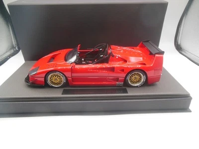 Top Marques TOP068B Ferrari F40 LM Beurlys Barchetta Spyder in Red 1:18 scale - Image 1 of 4