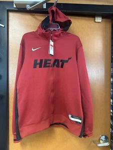 Men's Nike Miami Heat Red Hoodie Thermal Flex Jacket Training Size LARGE - Picture 1 of 9