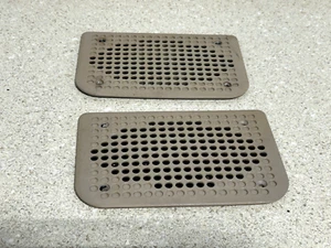 85-91 Porsche 944 Par Puerta Borde Altavoz Cubierta Color Tostado OEM - Imagen 1 de 2