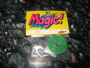 Vintage RC Trinity 115 Tooth 64 Pitch Magic RC10 Stealth Spur Gear Green MM715 - Picture 1 of 1