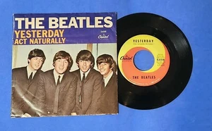 THE BEATLES YESTERDAY/ACT NATURALLY 45 w/PICTURE SLEEVE**1965**5498** - Foto 1 di 2