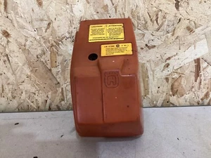 Motosierra de inyección de aire Husqvarna 40 parte 503106101 cubierta superior - Imagen 1 de 5