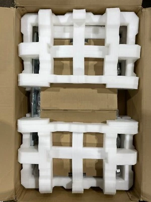 Supermicro 2U Twin DP 5500 48GB DDR3 12xSATA IPMI R1400W 827-14 6026TT-HDTRF - Image 1 of 4