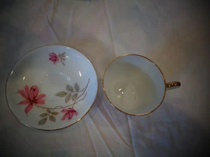 JUEGO DE PLATILLOS DE COPA AINSDALE FLORES FLORALES ROSA ADORNO DE ACENTO DORADO - Imagen 1 de 4