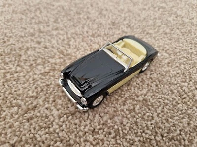 CORGI VANGUARDS 1/43 CLASSIC AUSTIN HEALEY 3000 DIECAST MODEL CAR COLLECTABLE - Image 1 of 3
