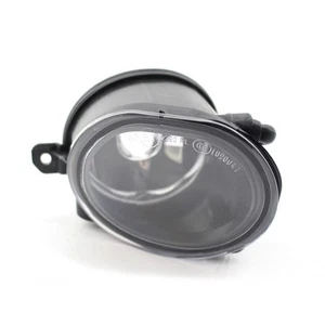 Right Front Installation of Fog Light for For VOLVO S40 and V50 No Bulb - Picture 1 of 10