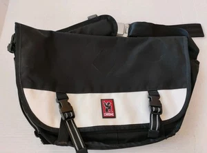 Chrome messenger shoulder bag black Used LIFE-0 - Picture 1 of 10