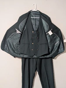 Neu Herren 3 Teiler Anzug Grün Größe L mit Taschen Weste, Blazer und Hose - Bild 1 von 15