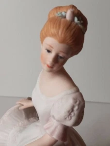 Lady Caroline Porcelain Figurine by Homco Masterpiece Collection. Signed Stamp. - Picture 1 of 6