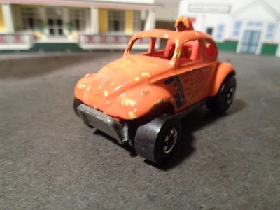 HOT WHEELS  VINTAGE BAJA BUG, COLOR RACER    1:64 SCALE DIE-CAST   5-23-15 - Image 1 of 4