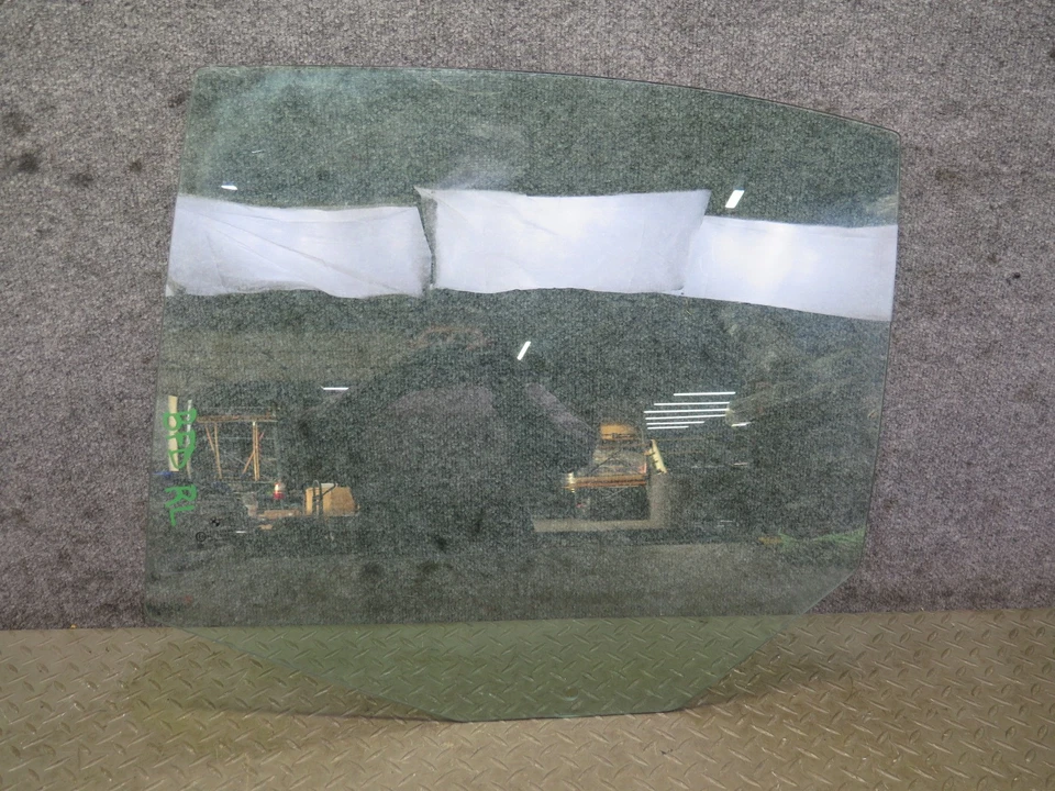 BMW E60 M5 530i 2006-2010 puerta trasera izquierda cristal ventana OEM Foto 1 de 4